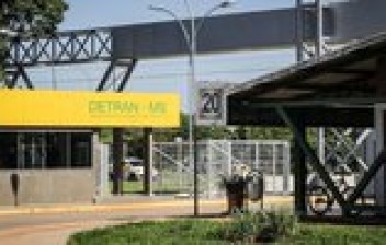 Detran vai ter que devolver R$ 2,3 milhões a empresas de placas do Mercosul