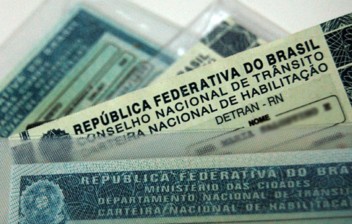 Após consulta sobre possível mudança no processo de obter CNH:governo ouvirá sociedade?
