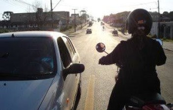 Maio Amarelo: é tempo de desacelerar – o carro, a mente e o coração