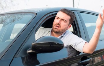 Quando o trânsito vira campo de batalha: A Urgência de resgatar a tolerância nas ruas