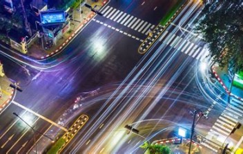 Gestão competente da velocidade: Pilar para salvar vidas e Revolucionar Mobilidade Urbana