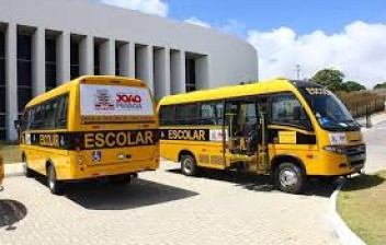 Ônibus escolares de João Pessoa são reprovados em vistoria e MP cobra regularização