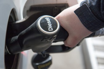 Diesel registra queda nos preços em maio, após reajuste da Petrobrás