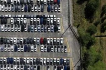 Indústria automotiva teme alta do IOF e aposta em modificação drástica