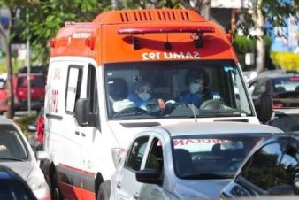 Motoristas são multados por não dar passagem ambulâncias e infrações disparam no trânsito