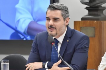 Comissão aprova inclusão de faixas exclusivas para motos na Política de Mobilidade Urbana