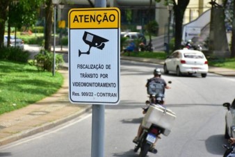 Videomonitoramento multa quem está com licenciamento atrasado em Fortaleza