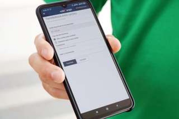 Aplicativo gratuito permite realizar transações bancárias e pagamento de caminhoneiros