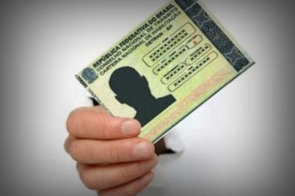Governo do Estado sanciona lei que amplia ‘Habilitação Social’; confira