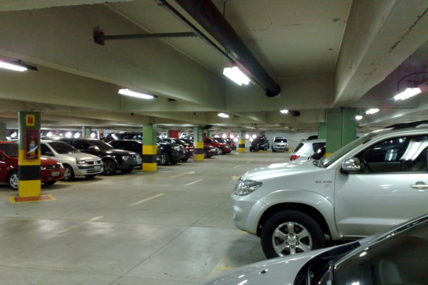 5 dicas para estacionar com segurança em locais públicos