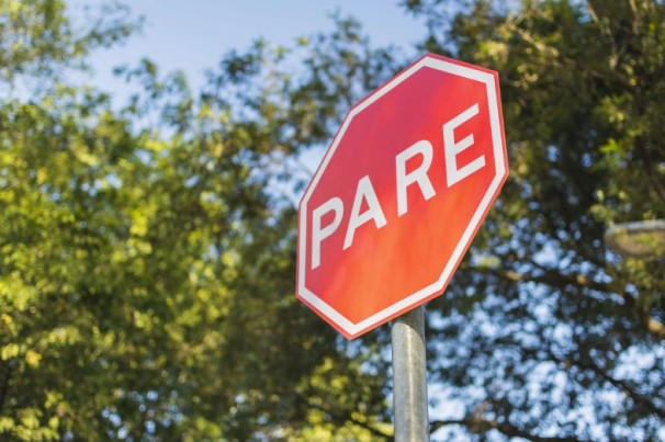 Placas de trânsito: significados e curiosidades sobre a sinalização vertical