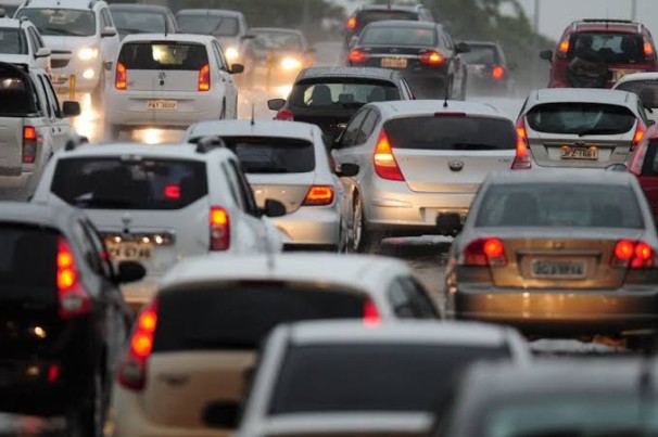 Projeto de Lei tem como proposta o cadastro positivo dos motoristas profissionais e altera regras de exames