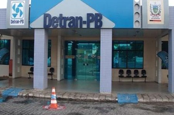 Detran suspende atendimento ao público até segunda ordem