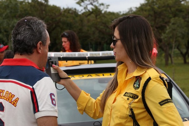 Cerca de 19 mil motoristas foram autuados por embriaguez ao volante este ano no DF