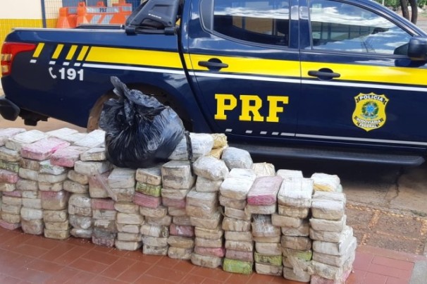 PRF prende condutor na BR 316 e apreende carregamento de cocaína avaliado em seis milhões de dólares