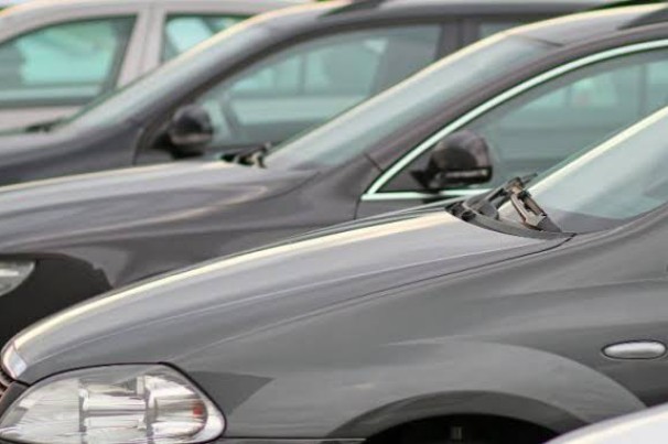 O que é mais vantajoso: comprar ou alugar um carro?