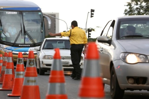 Detran registra 22,3 mil casos de alcoolemia no DF; aumento é de 3% em um ano