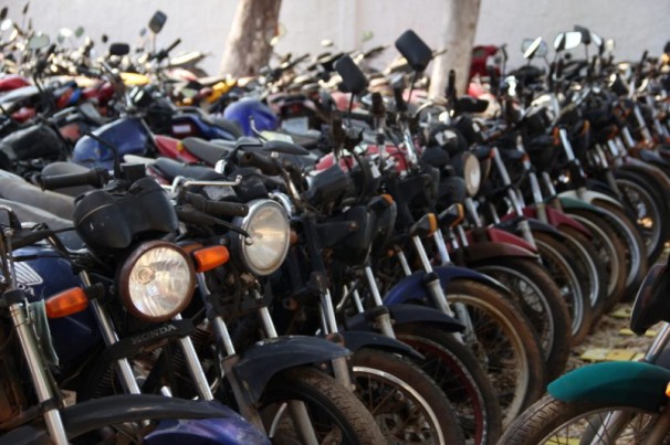 Detran marca leilão de 800 motos com lances a partir de R$ 10