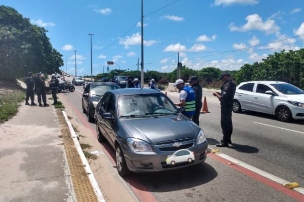 Detran-RN: Blitz educativa trabalha na prevenção com foco no Carnaval