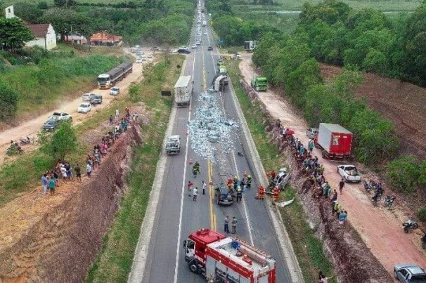 Vereador e família morrem em acidente na BR 101