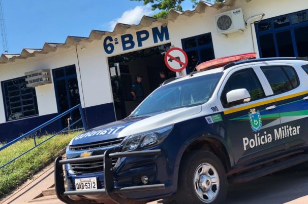 Rapaz é flagrado sem cnh, após toque de recolher