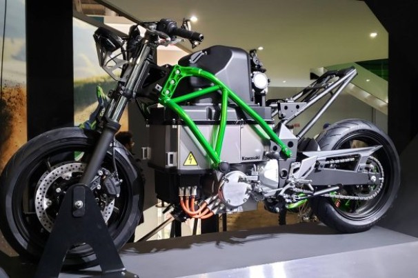 Kawasaki desenvolve 1ª Ninja elétrica da história