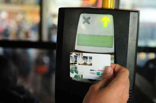 Semob-DF investiga cartões do passe livre