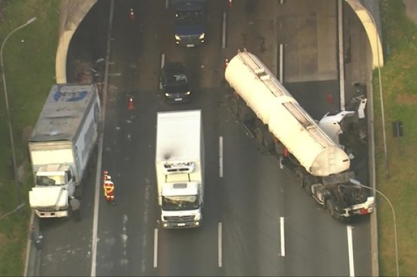 Acidente em Rodoanel provoca congestionamento em SP