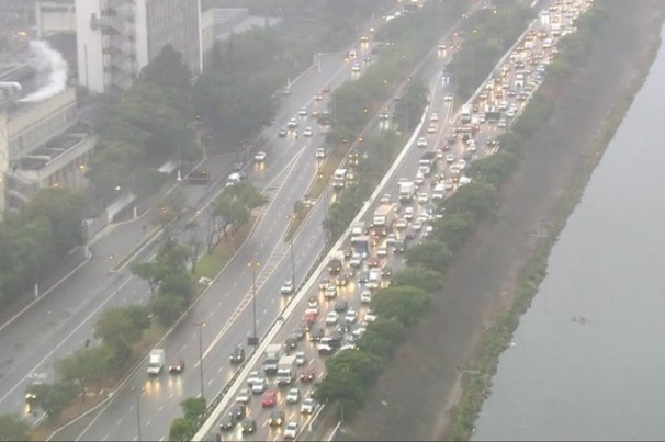 Blitz educativa em SP provoca lentidão em vias