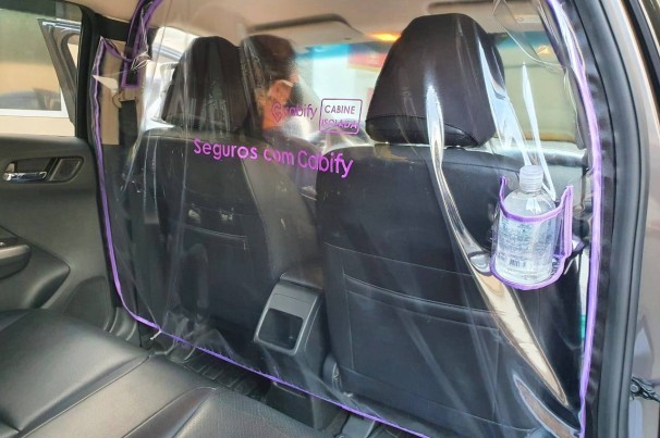 Cresce uso de divisórias em aplicativos de transporte