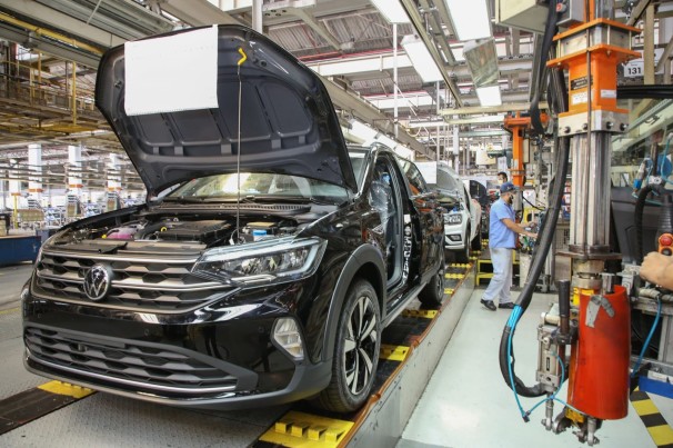 Volkswagen suspende produção no Brasil por causa da Covid-19