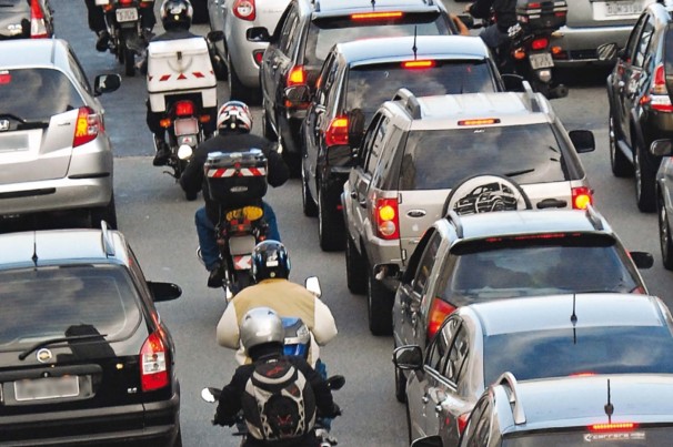 FORTALEZA PODERÁ TER CORREDORES EXCLUSIVOS PARA MOTOS:MEDIDA PARA SEGURANÇA E MOBILIDADE