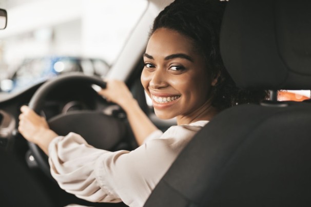 Brasil tem 25,8 milhões de motoristas mulheres – e número está crescendo