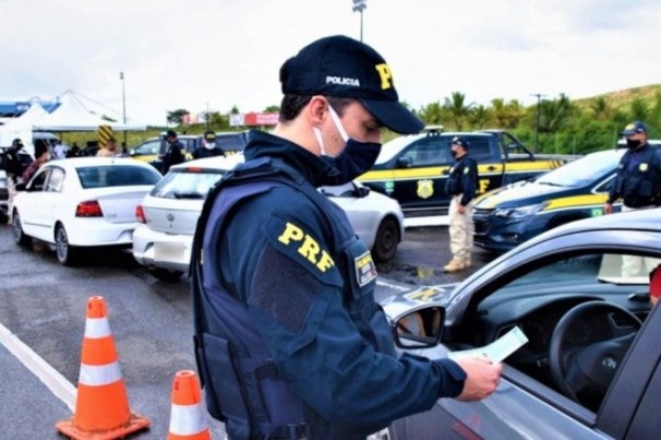 Acidentes de trânsito mataram 5.381 pessoas nas rodovias federais em 2021