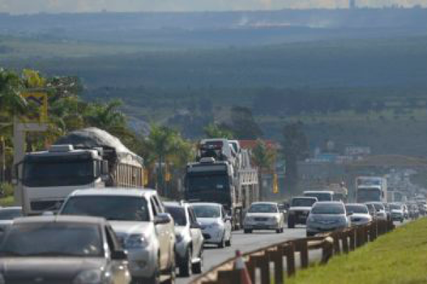 Vai viajar? Conheça as multas que você pode tomar na estrada