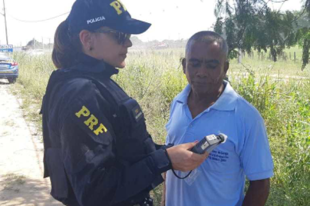 Campanha educativa orienta usuários de rodovias federais no carnaval