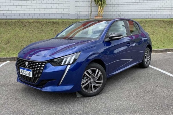 Peugeot 208 e 2008 terão série especial Style na linha 2023
