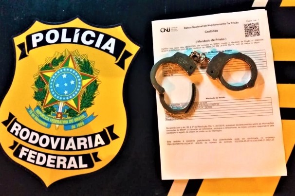 PRF prende foragido da Justiça acusado de homicídio