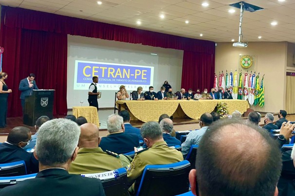 Senatran apresenta ações do PNATRANS durante evento em Recife