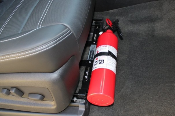 Afinal, extintor de incêndio no carro poderá ser obrigatório novamente?