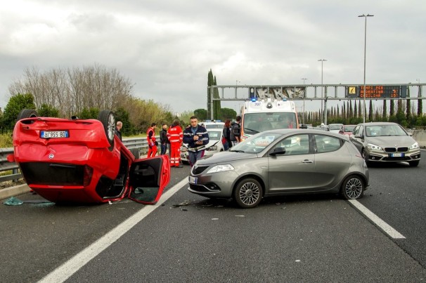 52% dos motoristas mortos no Rio Grande do Sul estavam em situação irregular, diz estudo