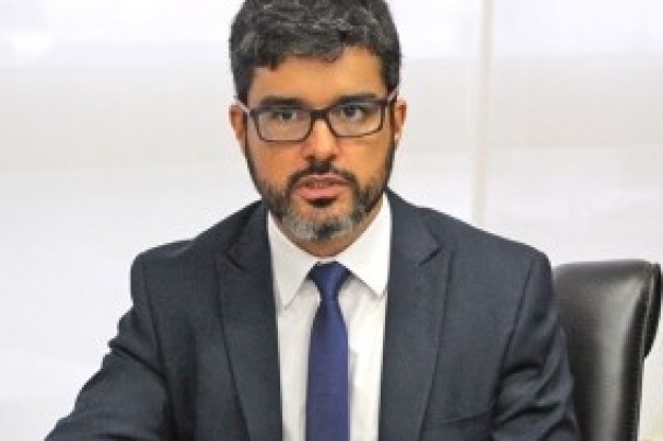 Falas do secretário da Senatran expõem contramão da segurança viária no Brasil