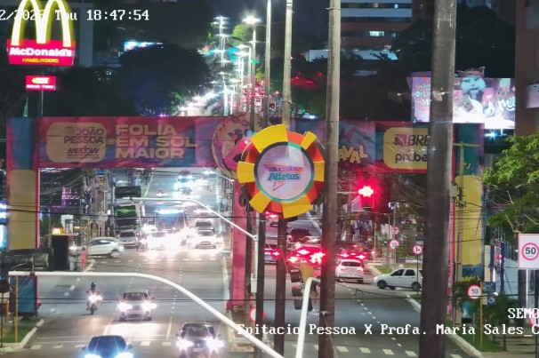 Semob altera trânsito na Epitácio Pessoa para desfile do bloco Vumbora nesta sexta-feira