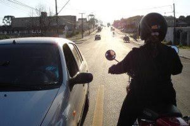 Maio Amarelo: é tempo de desacelerar – o carro, a mente e o coração