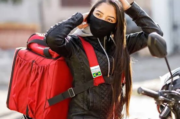 Duas rodas, uma vida: o trânsito precisa enxergar o motociclista como ser humano