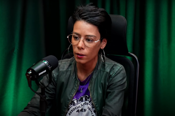 O poder das motogirls: o trabalho das entregadoras na Paraíba | Mirian de Araújo