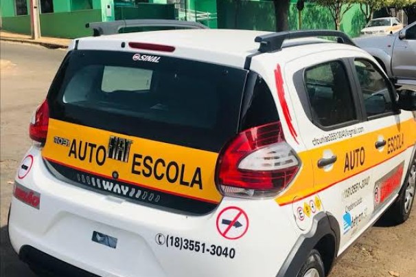 Autoescola: última trincheira na formação de condutores e defesa da vida no trânsito