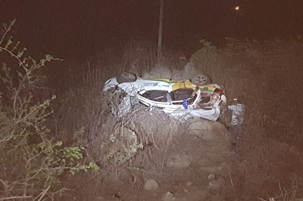Acidente envolvendo um carro da Secretaria Saúde de Conceição deixa uma pessoa morta na Paraíba