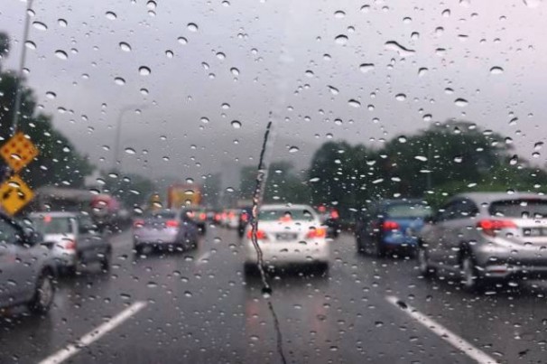 Saiba o que fazer para proteger você e seu veículo durante o período de chuvas intensas