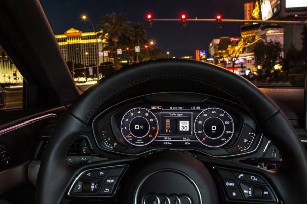 Audi cria sistema que ajuda condutor a não pegar mais o sinal fechado